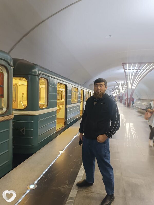 Баха, 28, Москве — анкета №2294041