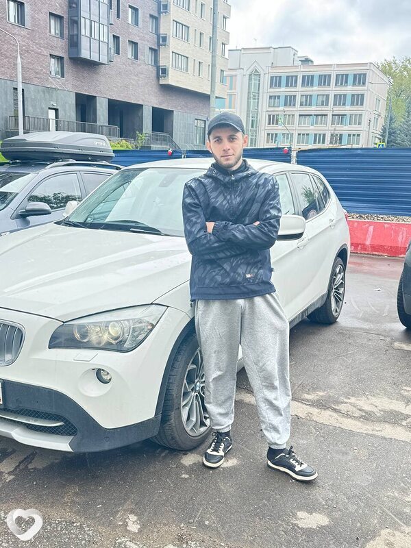 Саня, 26, Москве — анкета №2294235