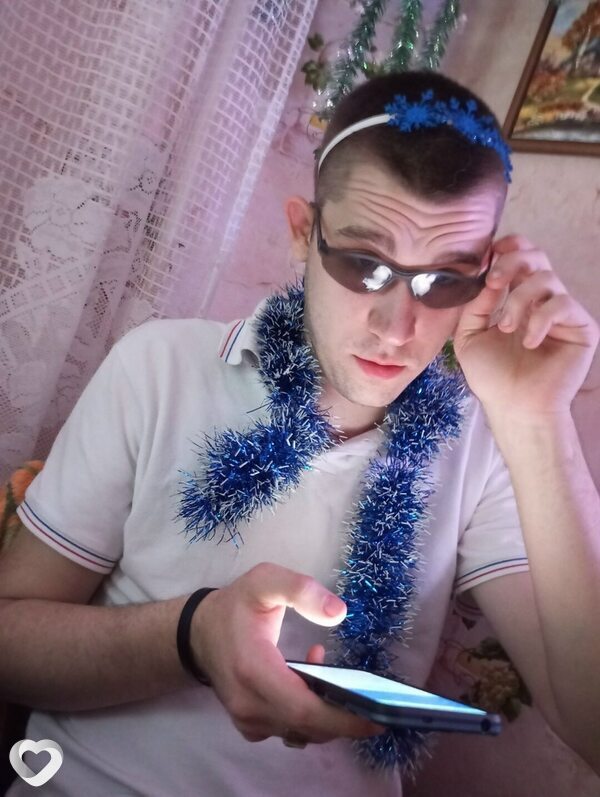 Артём, 27, Светлогорске — анкета №2294347