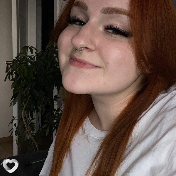 Полина, 19, Минске — анкета №2295336