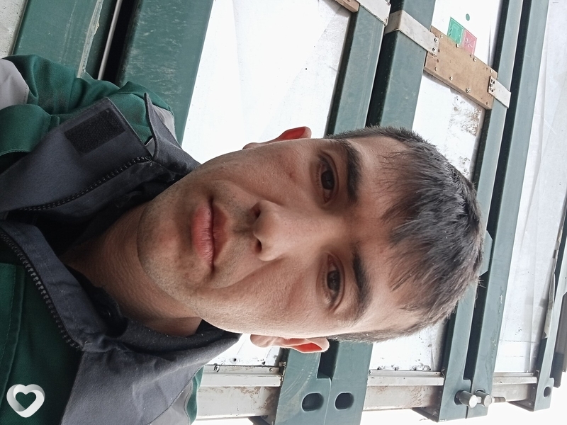 Фозилбек, 25, Чите — анкета №2295218