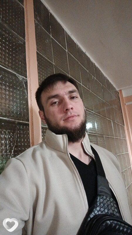 Адам, 30, Енакиеве — анкета №2295085