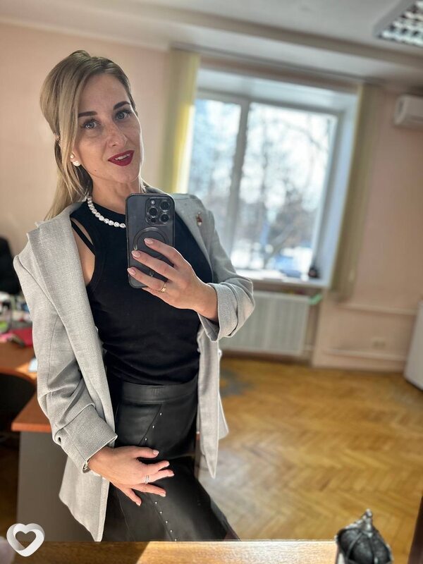 Валя, 33, Омске — анкета №2295028