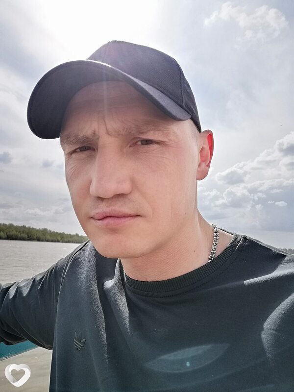 Николай, 37, Омске — анкета №2295045