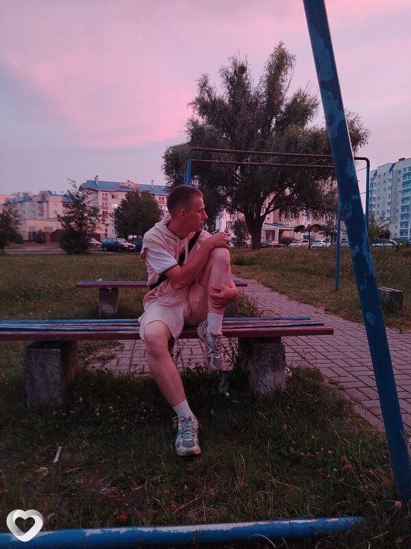 Павел, 22, Пинске — анкета №2295632