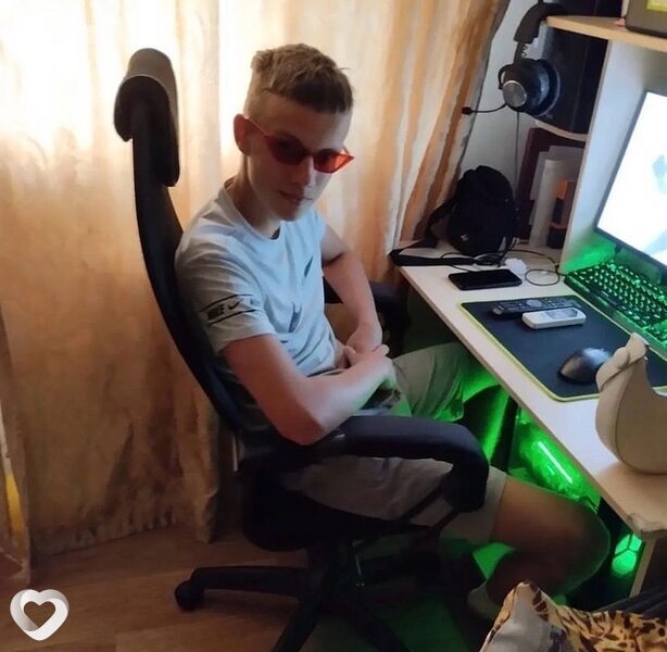 Дима, 19, Могилев — анкета №2295853