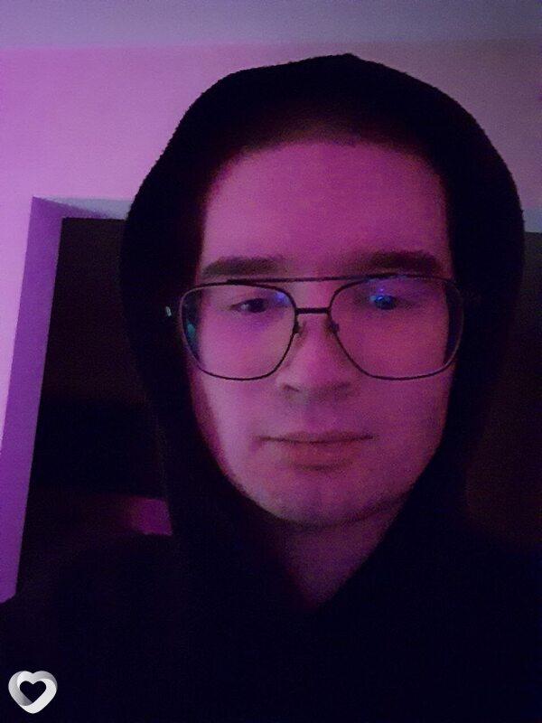 Oleg, 21, Тюмени — анкета №2296113