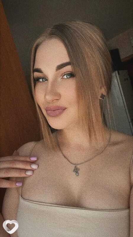 Alina, 23, Юрге — анкета №2296670
