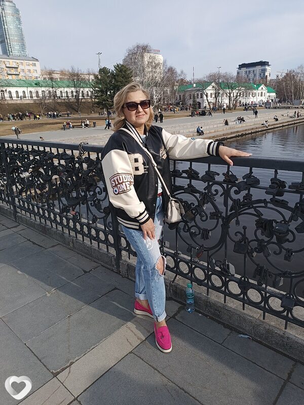 Людмила, 54, Екатеринбурге — анкета №2296001