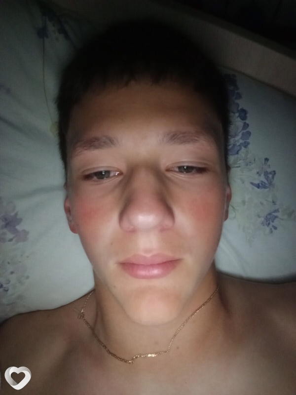 Валентин, 19, Гродно — анкета №2296466