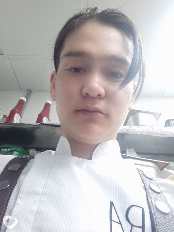 Эмиль, 24, Москве — анкета №2296470