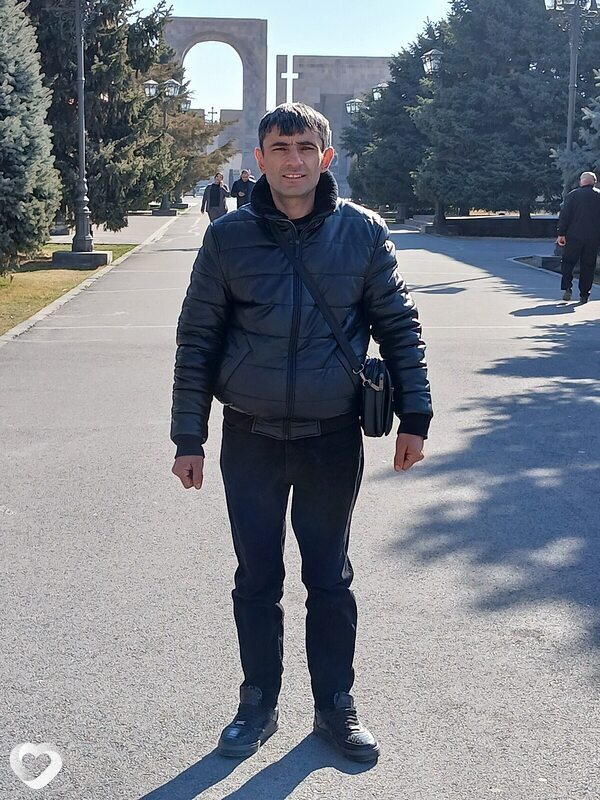 Артур Газарян, 36, Сургуте — анкета №2297039