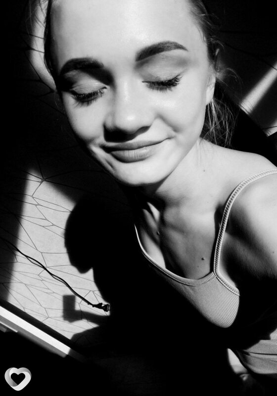 Оля, 26, Москве — анкета №2297042