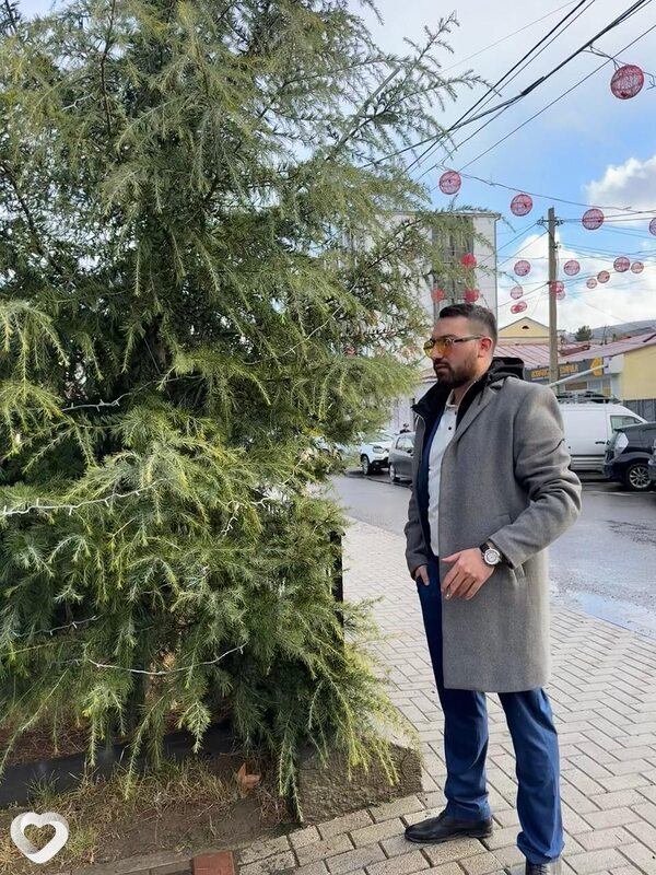 Оганес, 29, Сочи — анкета №2297130