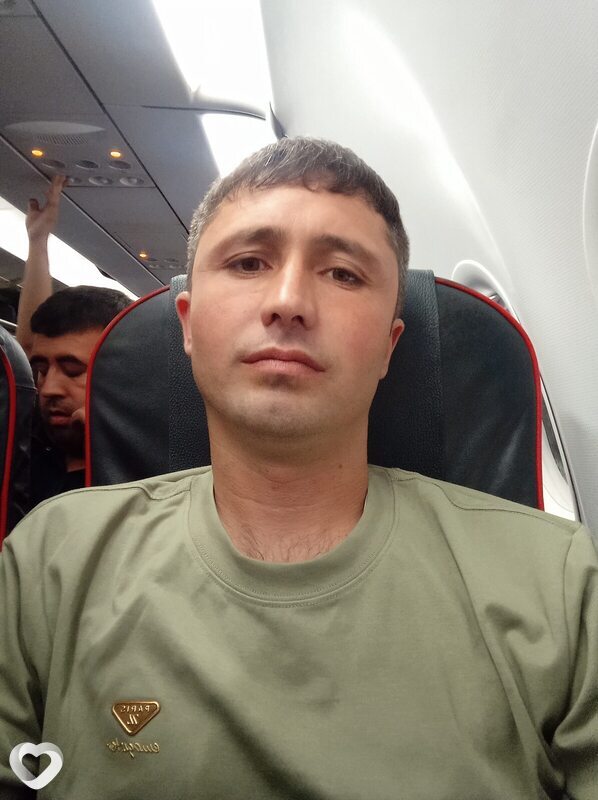Ерик, 33, Москве — анкета №2297138