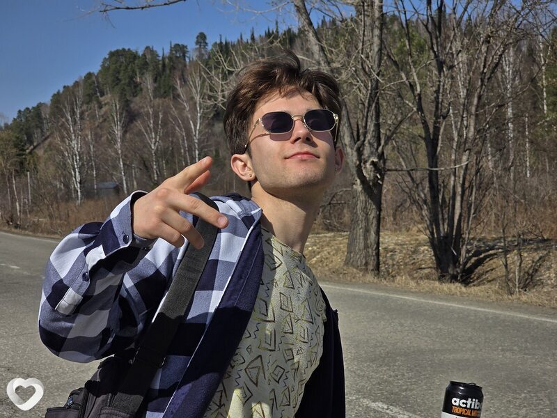 Алексей, 22, Москве — анкета №2297090