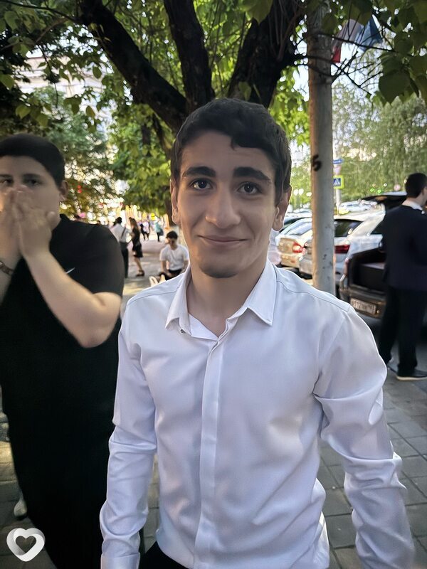 Роберт, 26, Армавире — анкета №2297145