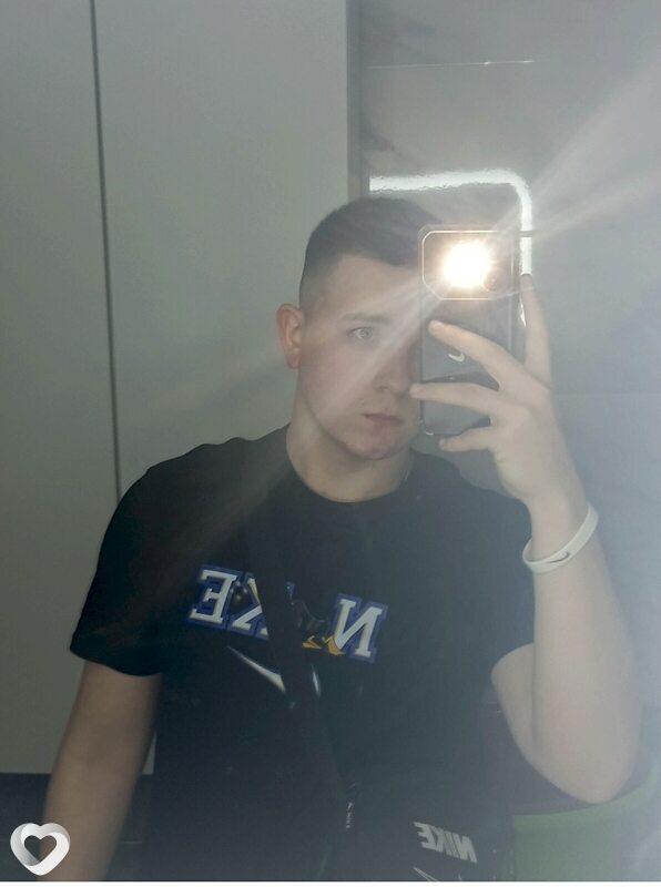 Данила, 21, Ростове-на-Дону — анкета №2297192