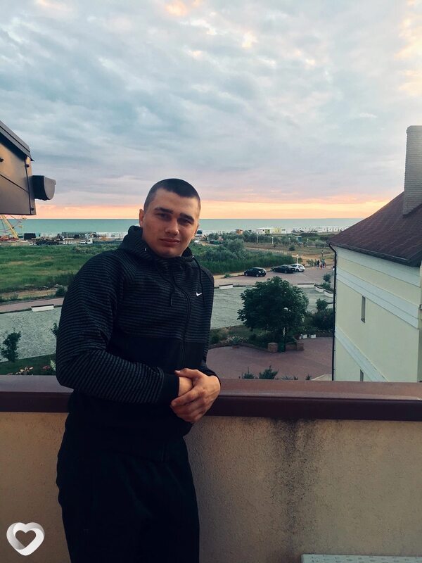 Максим, 27, Батайске — анкета №2297523