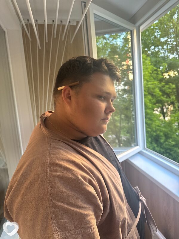 Данечка, 21, Москве — анкета №2297381