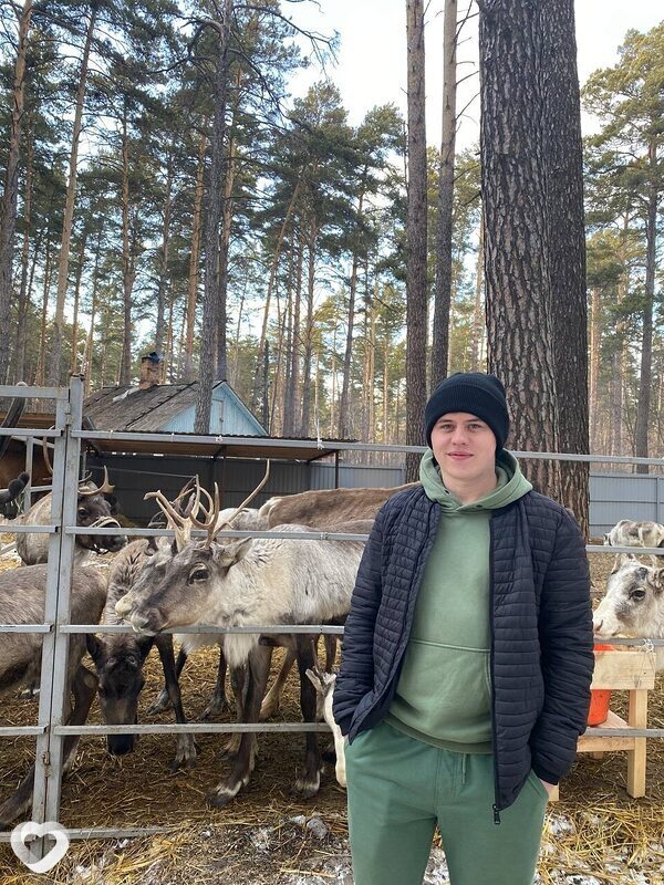 Илья, 27, Камени-на-Оби — анкета №2297681