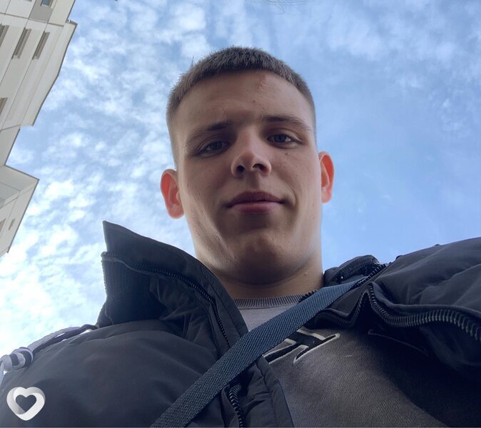 Данил, 20, Жлобине — анкета №2298024