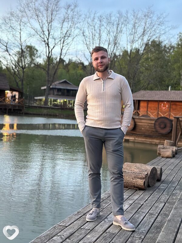 Влад, 27, Солигорске — анкета №2298181