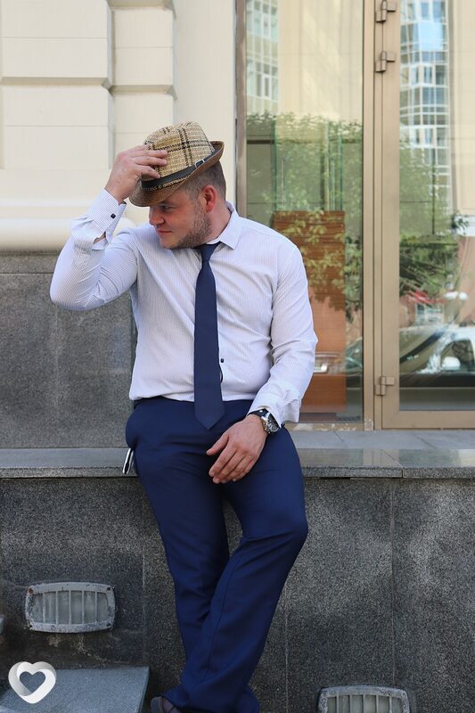 Сергей, 33, Снежном — анкета №2298499