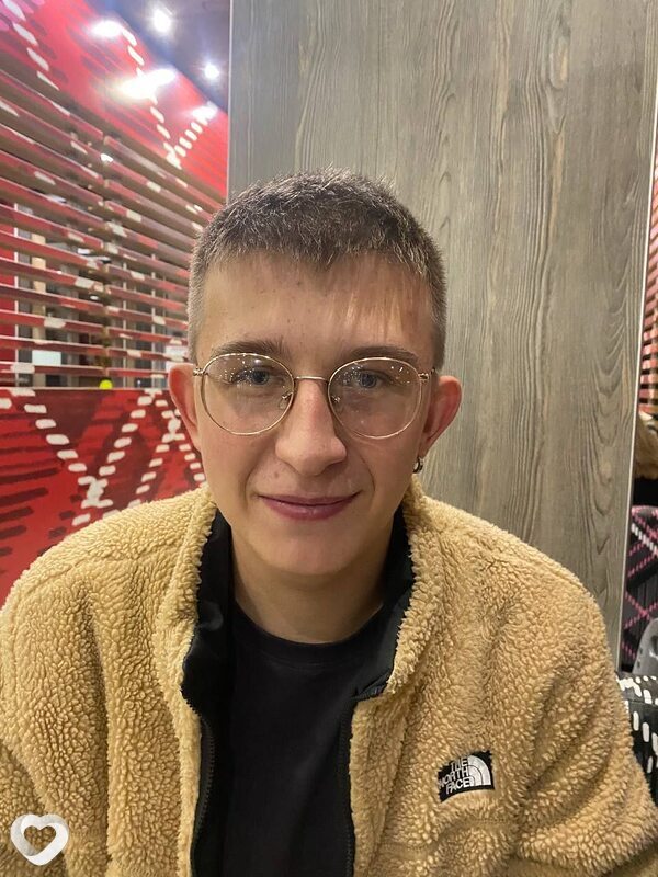 Александр, 20, Москве — анкета №2299220