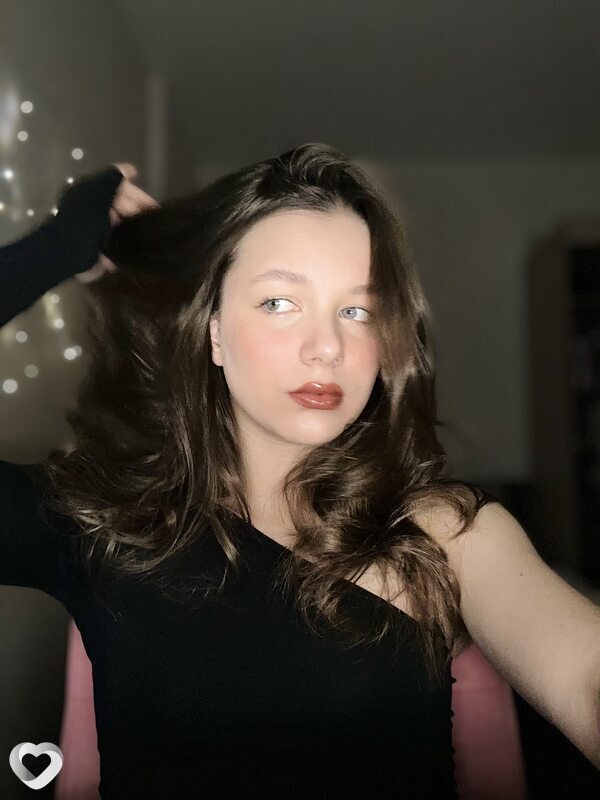 Юлия, 21, Владивостоке — анкета №2299221