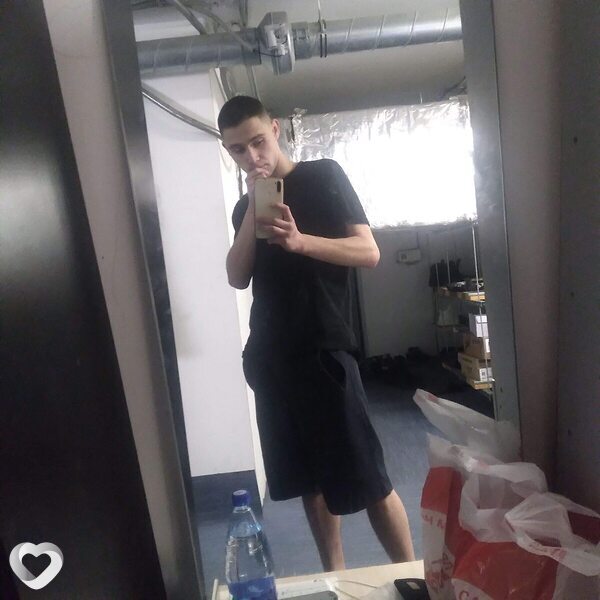 Ваня, 22, Санкт-Петербурге — анкета №2299122