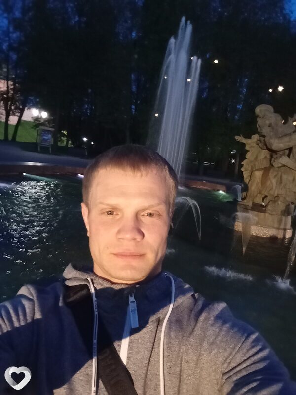Максим, 33, Череповце — анкета №2300001