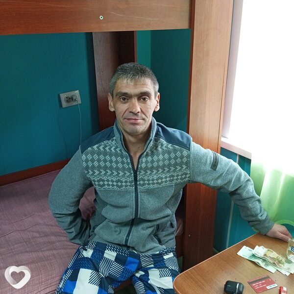 Олег, 47, Красноярске — анкета №2300135