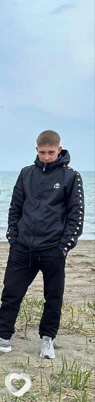 Константин, 23, Южно-Сахалинске — анкета №2300220
