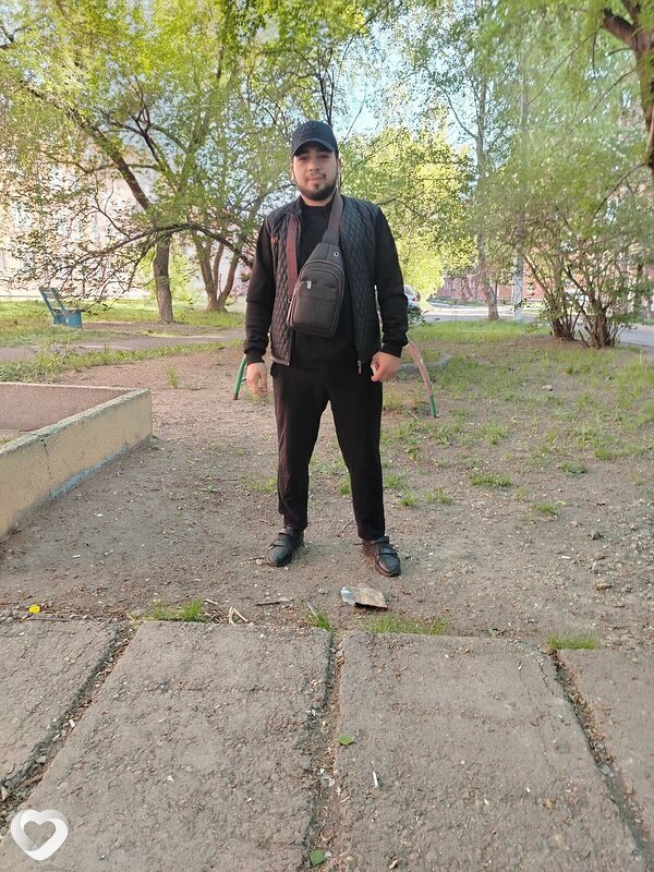 Rauf, 21, Иркутске — анкета №2300428