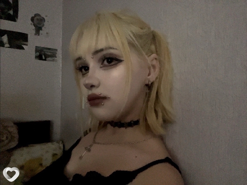 Виолетта, 20, Москве — анкета №2300728