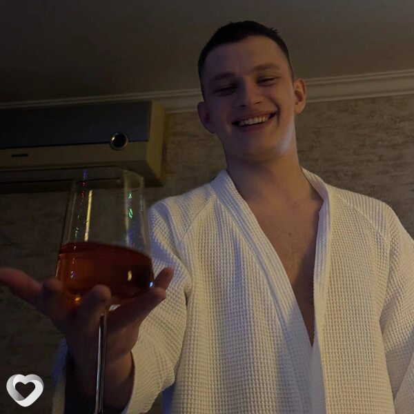 Женя, 20, Хабаровске — анкета №2300730