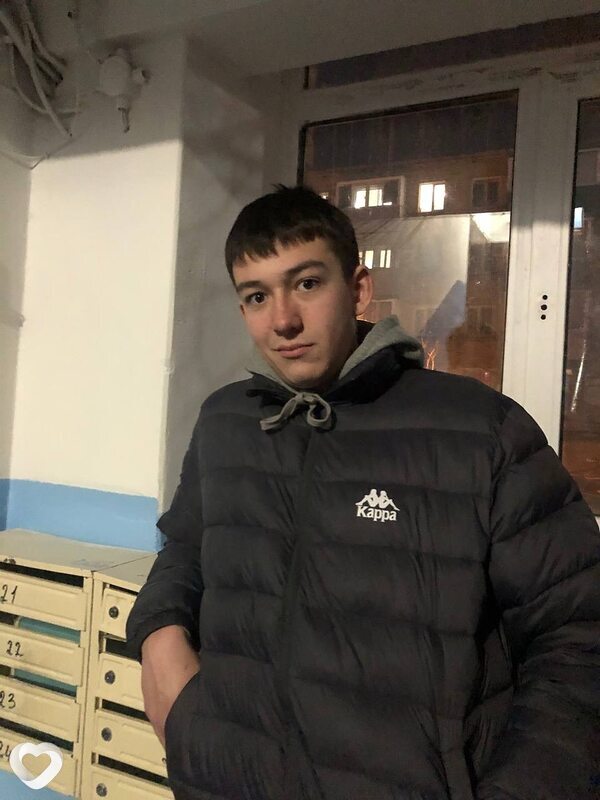 Тарас, 21, Балакове — анкета №2300977