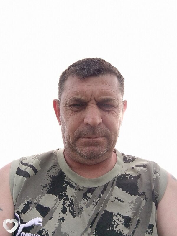 Игорь, 44, Волновахе — анкета №2301240