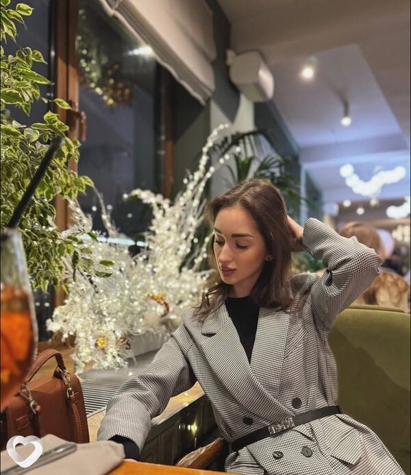 Каролина, 23, Москве — анкета №2301386