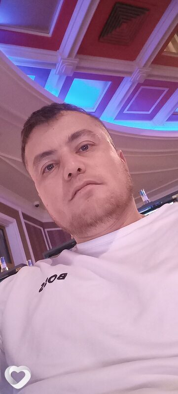 Яшар, 36, Калининграде — анкета №2301618