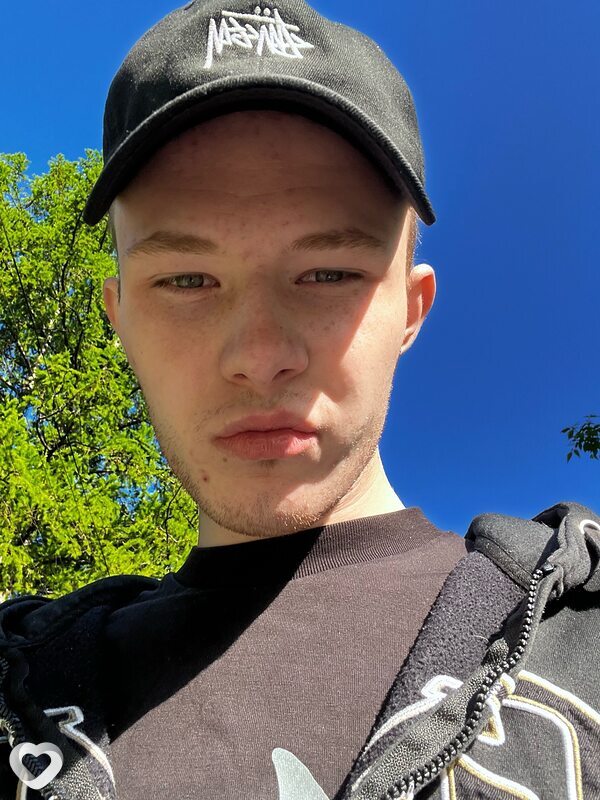 Дмитрий, 22, Твери — анкета №2301753