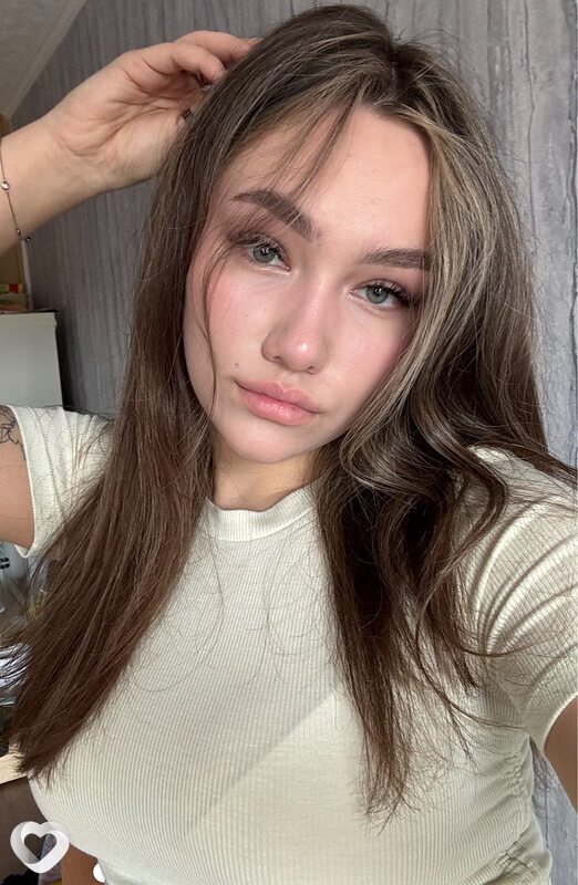 Ксения, 21, Минске — анкета №2302140