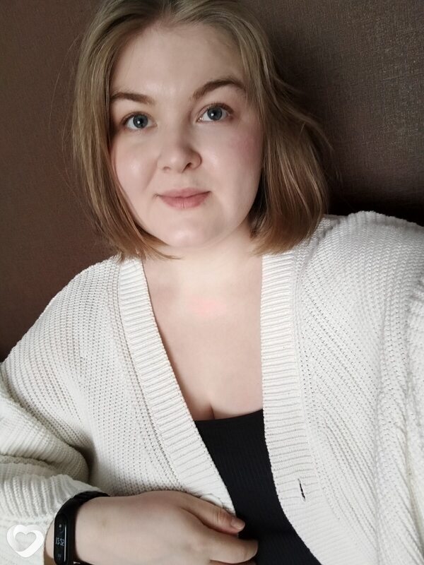 Полина, 26, Ижевске — анкета №2301992