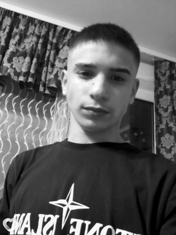 Данил, 20, Красноуфимске — анкета №2302005