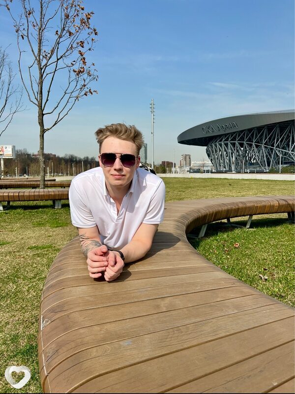 Александр, 23, Санкт-Петербурге — анкета №2302540