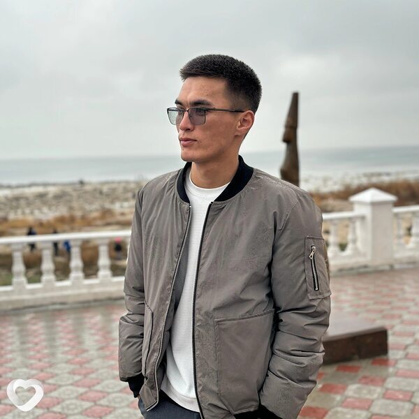 Арман, 23, Актау — анкета №2302736