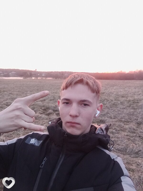 Артур, 19, Витебске — анкета №2302829
