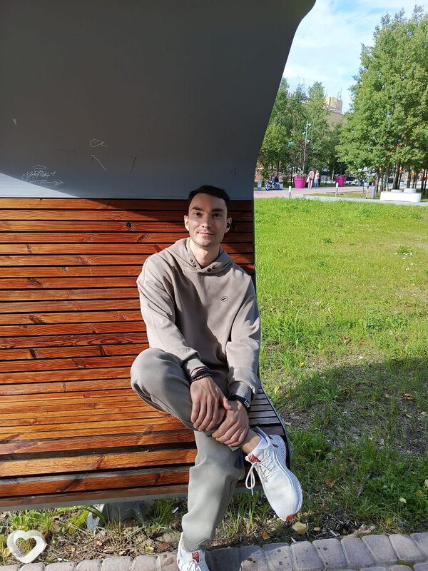 Роман, 27, Тюмени — анкета №2302841