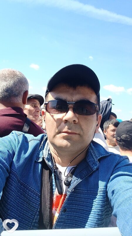 Илхомжон, Комсомольск